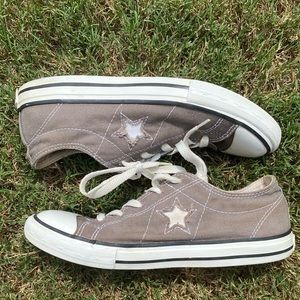 Converse one star grey and white  low tops